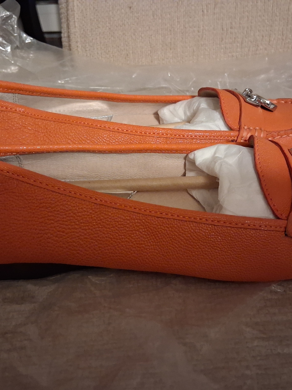 Michael Kors Orange Leather Moccasin Loafers with MK Charm SIZE8 or7 1/2 Sell - Picture 2 of 4
